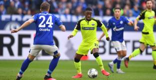 Шалке се препъна срещу Падерборн